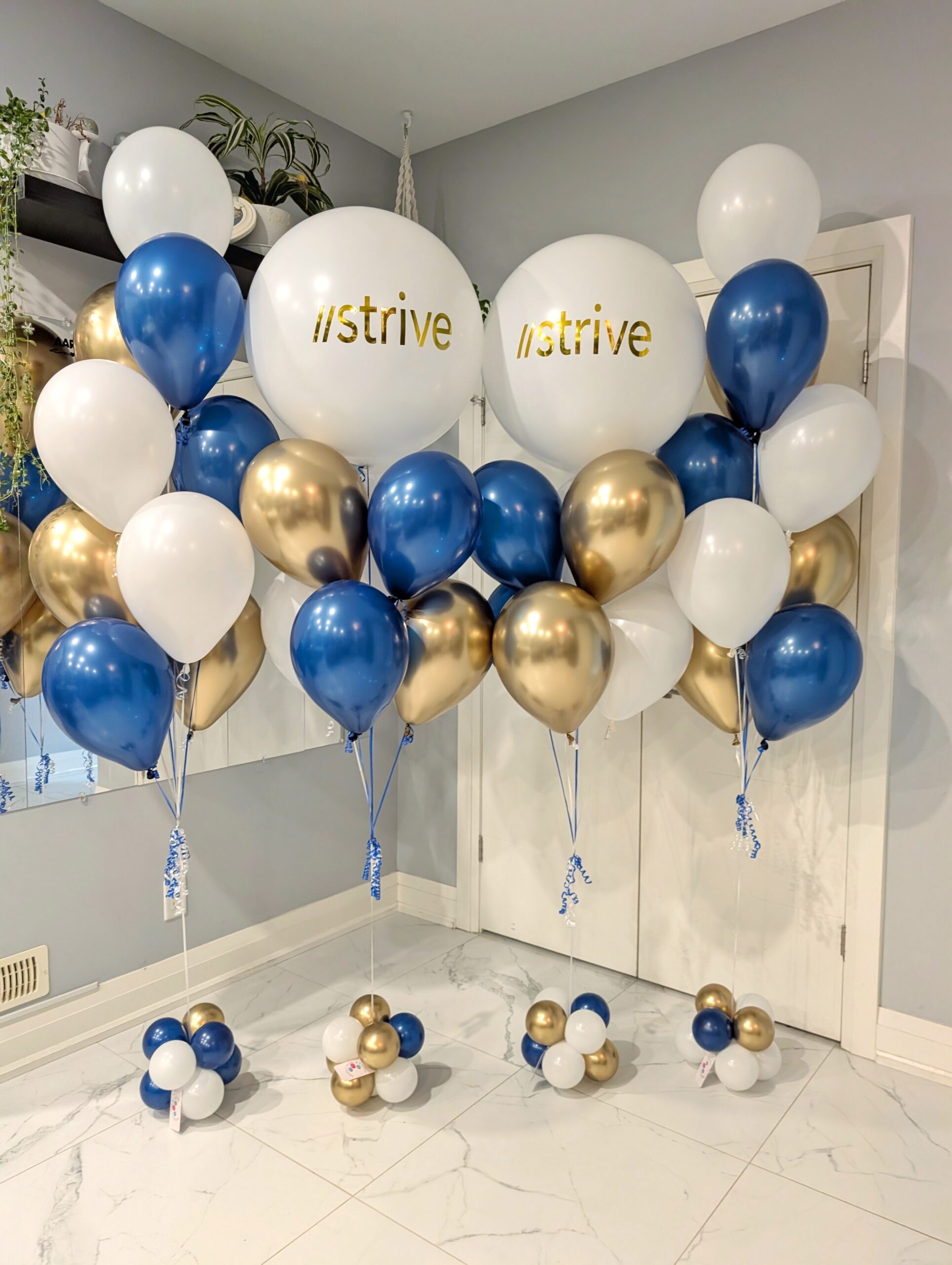 Brand Glow Corporate Helium Bouquet